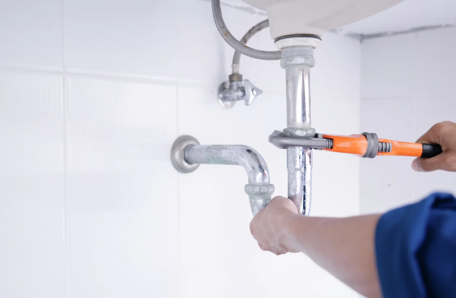 What a Power Flush Actually Does - Ellwood & Son Plumbing and Heating